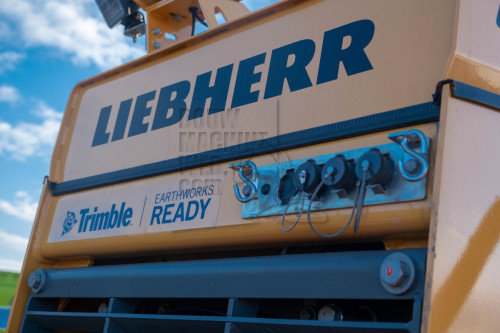 Liebherr PR726 24